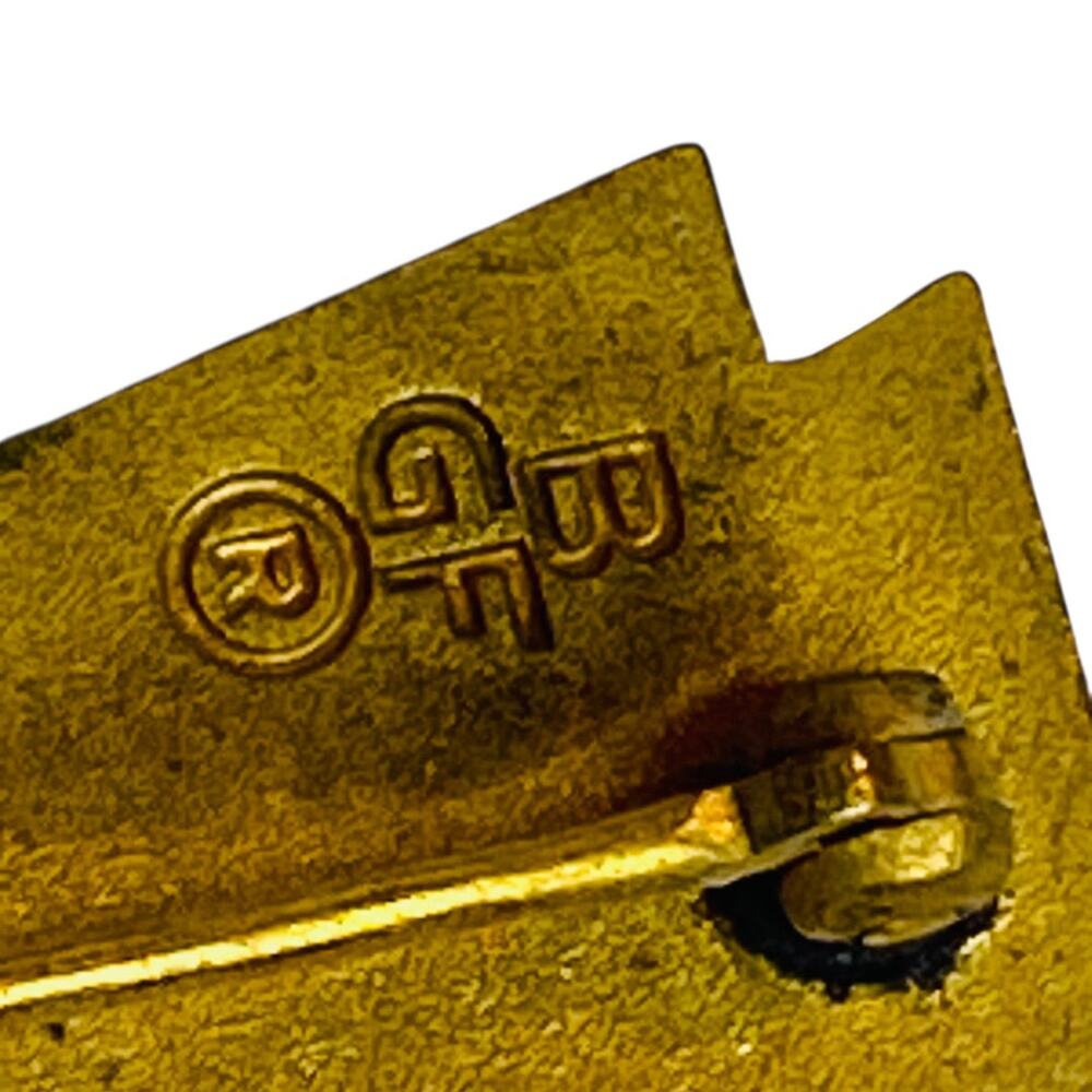 Vintage National Honor Society Lapel Pin Brooch Goldtone .75 Inch - Picture 5 of 5